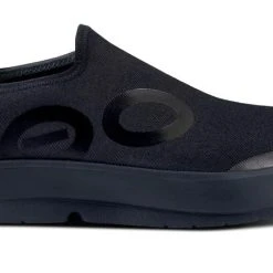 'OOFOS' Men's OOmg EeZee Low Shoe - Black / Black
