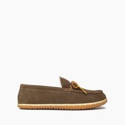Minnetonka Moccasin Co 'Minnetonka' Men's Taft Slipper - Autumn Brown -cowboy shop 775x775 41037 2 1024x1024@2x