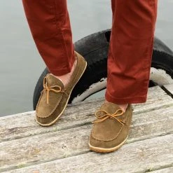 Minnetonka Moccasin Co 'Minnetonka' Men's Taft Slipper - Autumn Brown -cowboy shop 775x775 41037 l1 2 1024x1024@2x