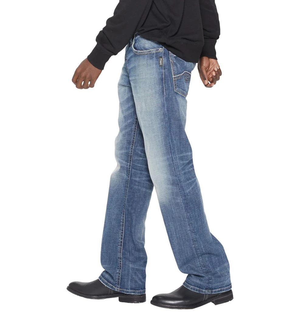 Silver Jeans Co. 'Silver Jeans' Men's Gordie Loose Fit Straight Leg - Medium Indigo 5 Silver Jeans Co. 'Silver Jeans' Men's Gordie Loose Fit Straight Leg - Medium Indigo - Image 3