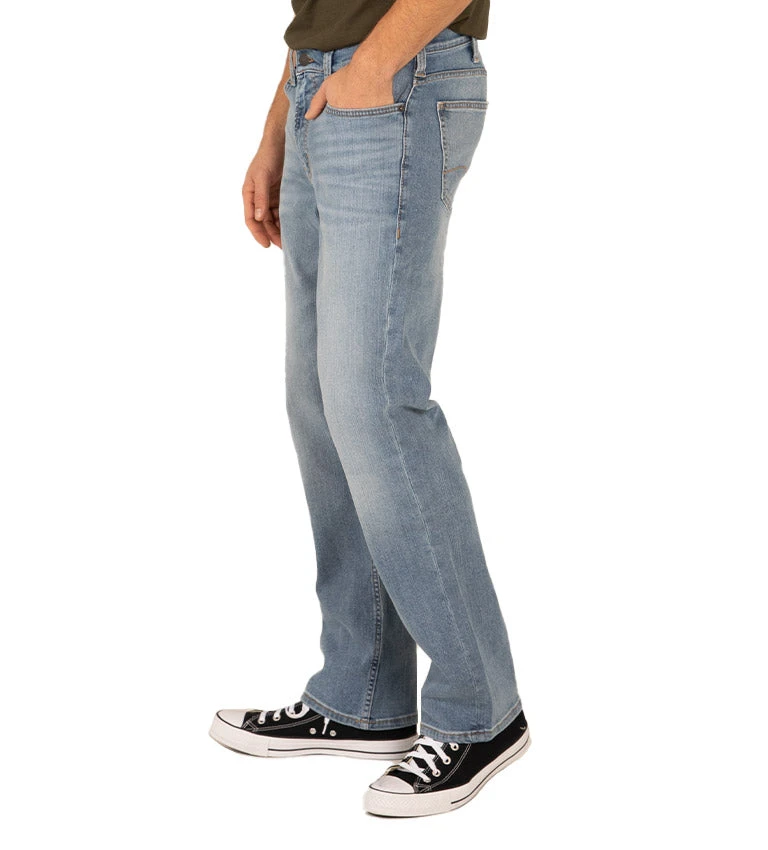 Silver Jeans Co. 'Silver' Men's Relaxed Fit Straight Leg - Light Wash 5 Silver Jeans Co. 'Silver' Men's Relaxed Fit Straight Leg - Light Wash - Image 3