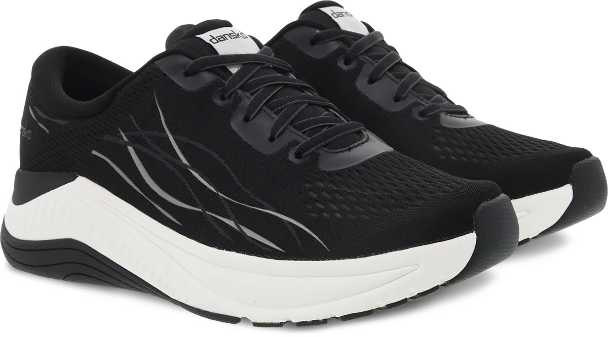 'Dansko' Women's Pace Mesh - Black 6 'Dansko' Women's Pace Mesh - Black - Image 4