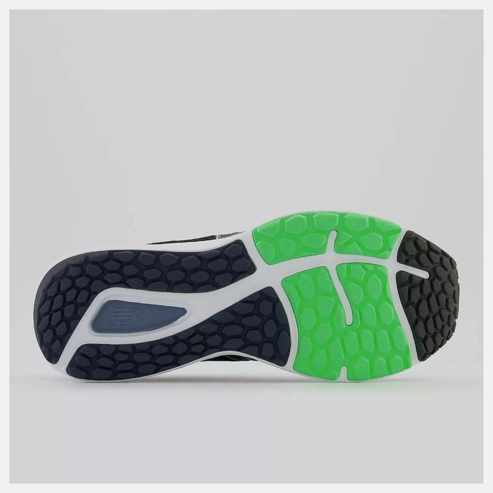 'New Balance' Men's Fresh Foam 680v7 - Black / Vibrant Spring 5 'New Balance' Men's Fresh Foam 680v7 - Black / Vibrant Spring - Image 3